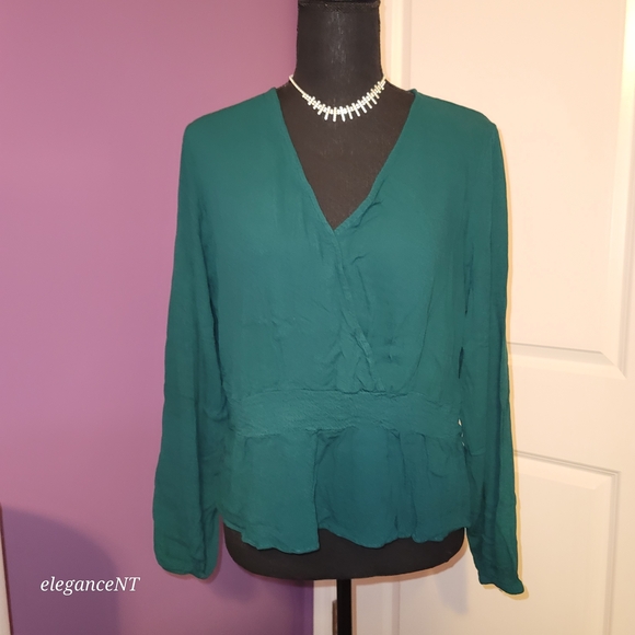 Express Faux Wrap Style Women's Blouse Sz: L - Picture 5 of 7